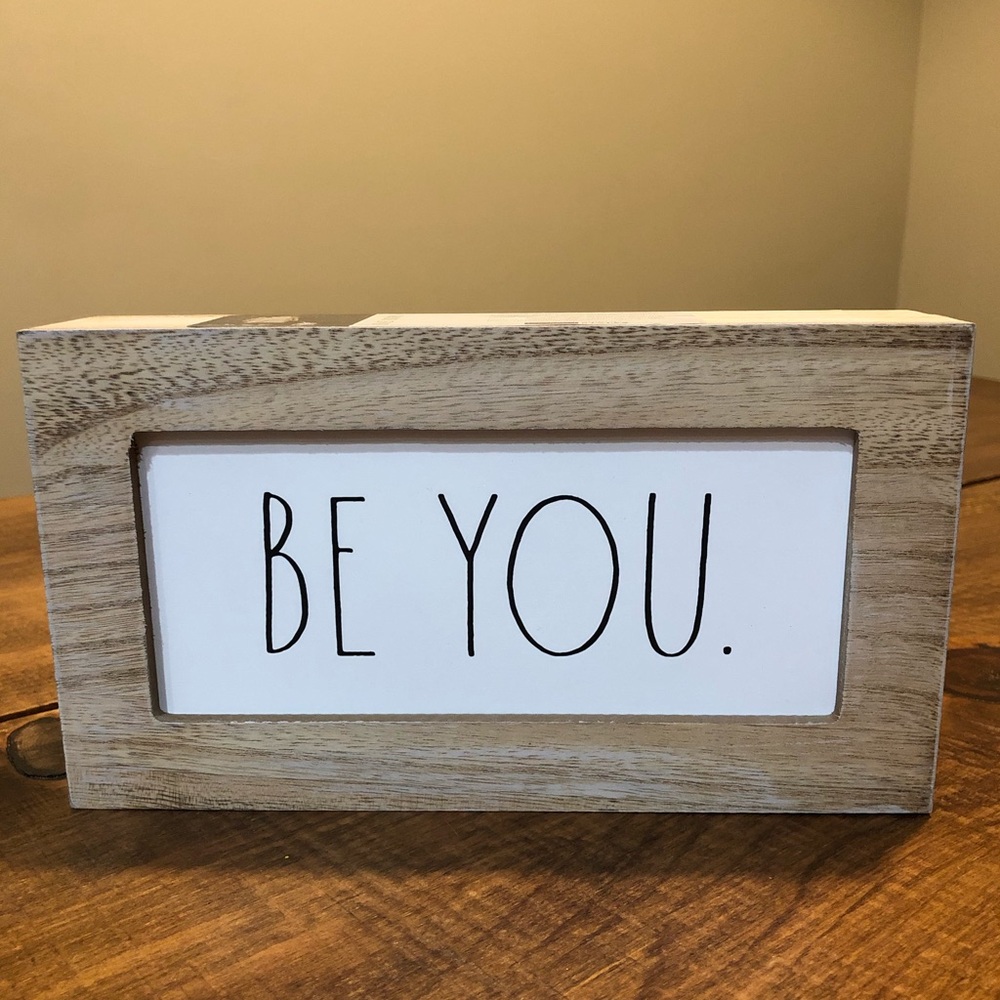 🦄 Rae Dunn Be You sign